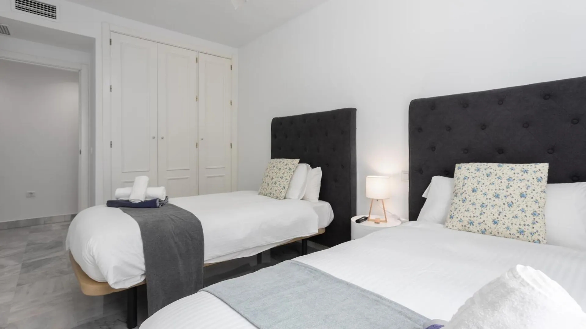 Two Bedrooms Apartment Marbella Center 0*,